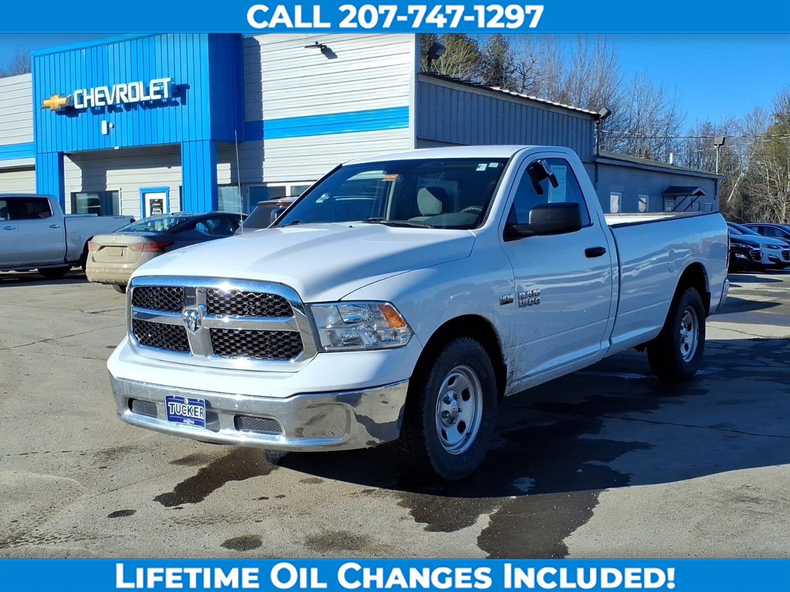 2017 RAM 1500 Tradesman in Bright White Cl — front three-quarter view